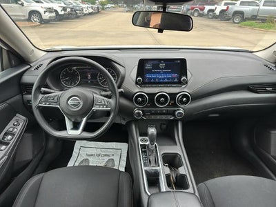 2023 Nissan Sentra SV CVT