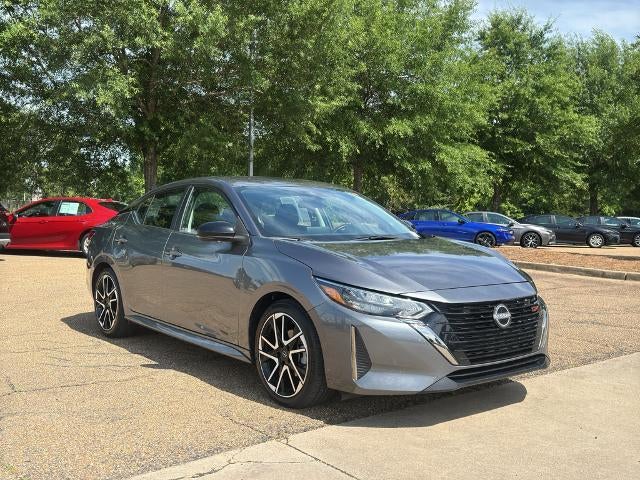2025 Nissan Sentra SR CVT