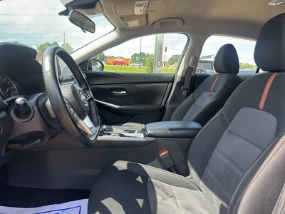 2025 Nissan Sentra SR CVT