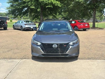 2025 Nissan Sentra SR CVT