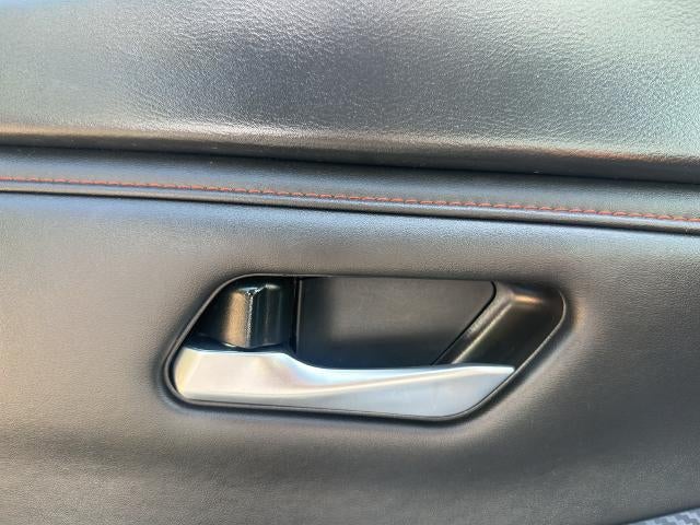 2025 Nissan Sentra SR CVT