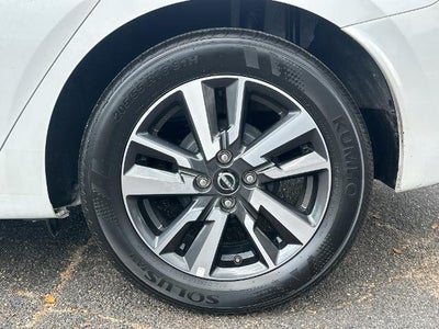 2025 Nissan Versa SV CVT