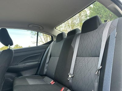 2025 Nissan Versa SV CVT