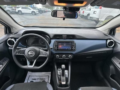 2025 Nissan Versa SV CVT