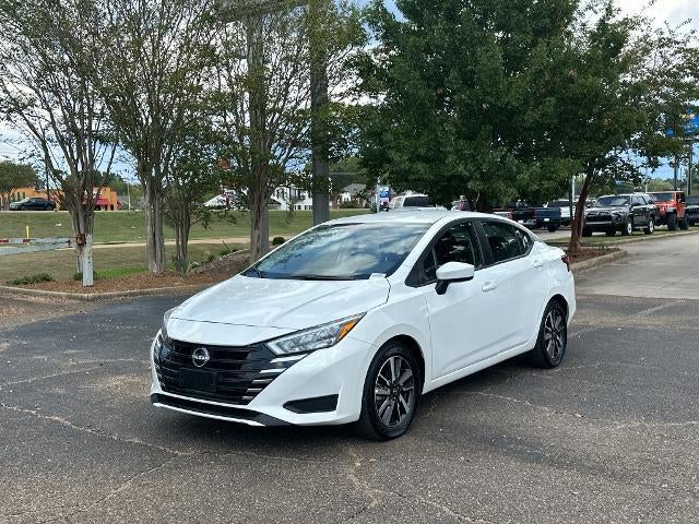2025 Nissan Versa SV CVT