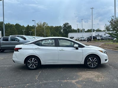 2025 Nissan Versa SV CVT
