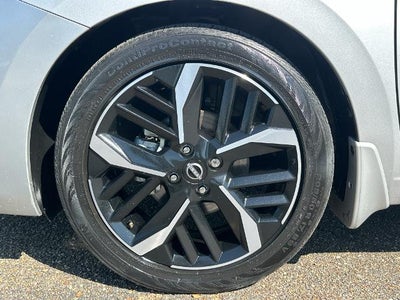 2023 Nissan Versa SR CVT