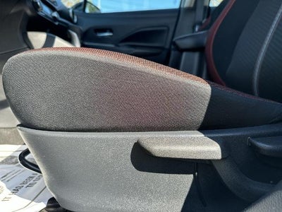 2023 Nissan Versa SR CVT