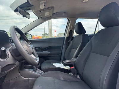 2023 Nissan Kicks S FWD