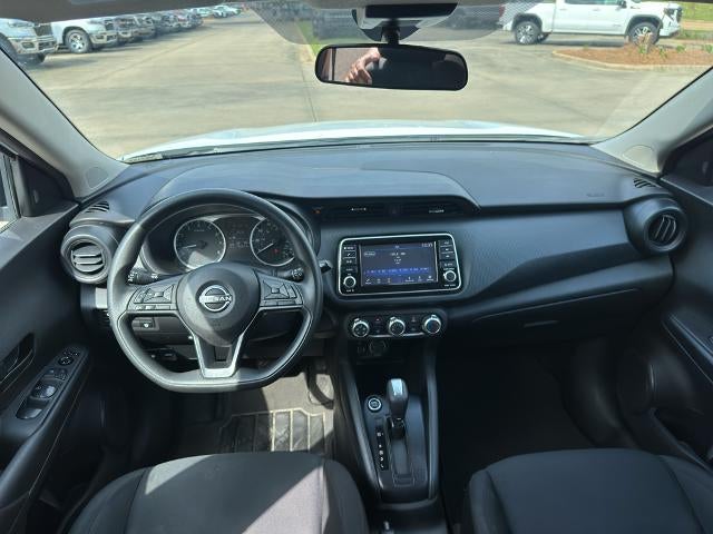 2023 Nissan Kicks S FWD