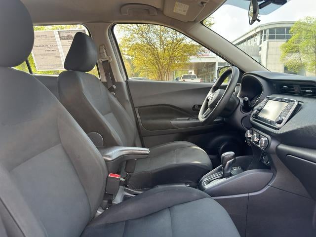 2023 Nissan Kicks S FWD