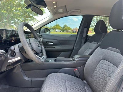 2025 Nissan Kicks SV AWD