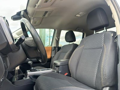 2020 Toyota Tacoma 2WD 2WD SR5 Double Cab 5' Bed V6 AT (SE)