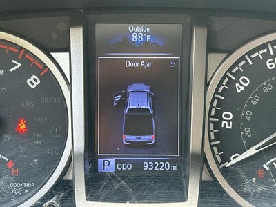 2020 Toyota Tacoma 2WD 2WD SR5 Double Cab 5' Bed V6 AT (SE)