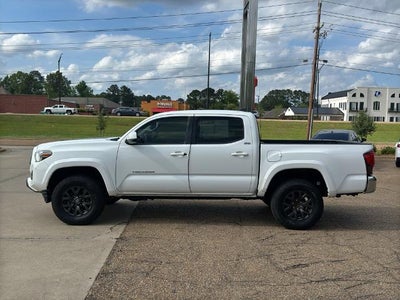 2020 Toyota Tacoma 2WD 2WD SR5 Double Cab 5' Bed V6 AT (SE)