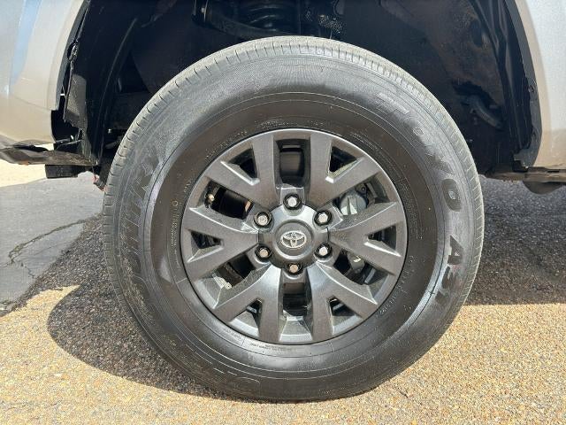 2023 Toyota Tacoma 4WD 4WD SR5 Double Cab 5' Bed V6 AT (GS)