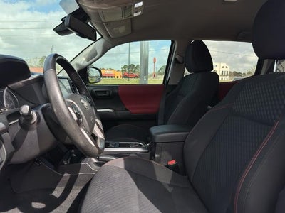 2023 Toyota Tacoma 4WD 4WD SR5 Double Cab 5' Bed V6 AT (GS)