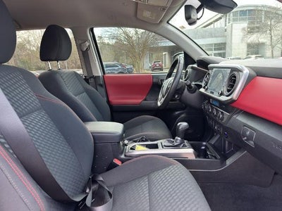 2023 Toyota Tacoma 4WD 4WD SR5 Double Cab 5' Bed V6 AT (GS)