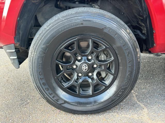 2022 Toyota Tacoma 4WD 4WD SR5 Double Cab 5' Bed V6 AT (Natl)