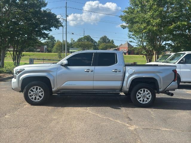 2024 Toyota Tacoma 2WD 2WD SR5 Double Cab 5' Bed AT (Natl)