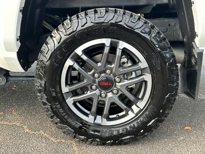 2024 Toyota Tacoma 4WD 4WD TRD Sport Double Cab 5' Bed AT (Natl)