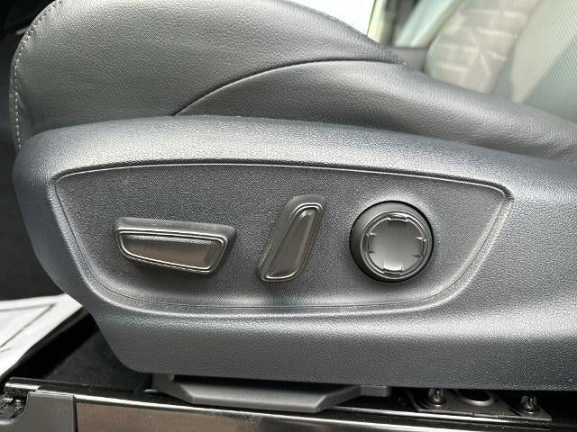 2024 Toyota Tacoma 4WD 4WD TRD Sport Double Cab 5' Bed AT (Natl)