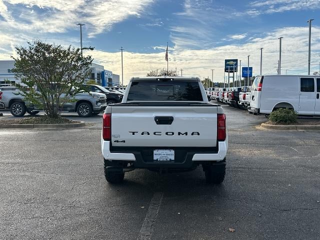 2024 Toyota Tacoma 4WD 4WD TRD Sport Double Cab 5' Bed AT (Natl)