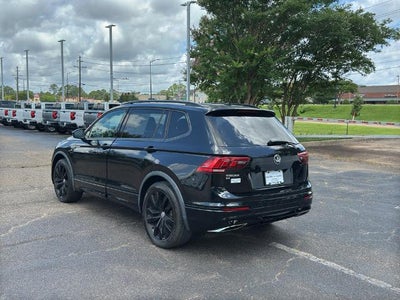 2021 Volkswagen Tiguan 2.0T SE R-Line Black FWD