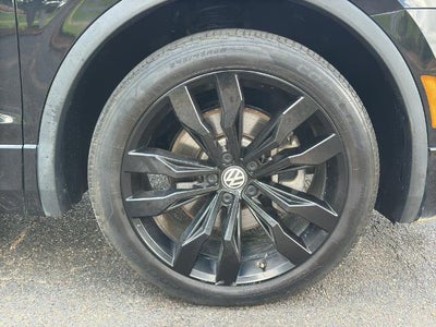 2021 Volkswagen Tiguan 2.0T SE R-Line Black FWD