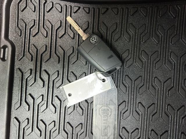 2024 Volkswagen Jetta S Auto