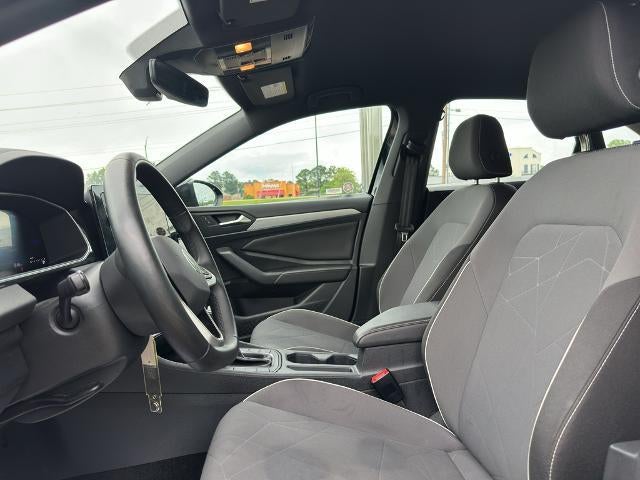 2025 Volkswagen Jetta Sport Auto