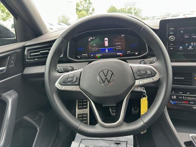 2025 Volkswagen Jetta Sport Auto