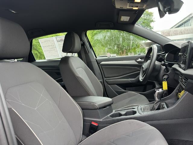 2025 Volkswagen Jetta Sport Auto