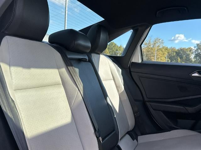 2019 Volkswagen Jetta R-Line Auto w/ULEV