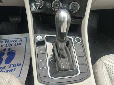 2021 Volkswagen Jetta SEL Premium Auto