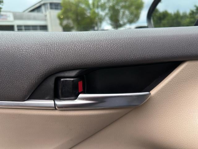 2022 Toyota Camry LE Auto (SE)