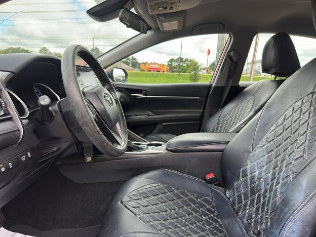 2023 Toyota Camry LE Auto (SE)