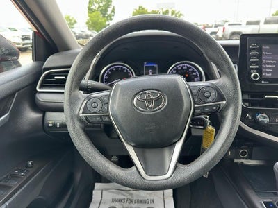 2023 Toyota Camry LE Auto (SE)