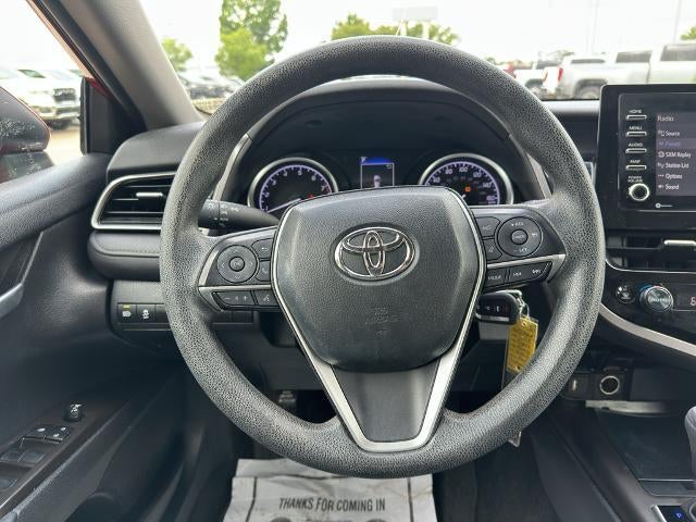 2023 Toyota Camry LE Auto (SE)