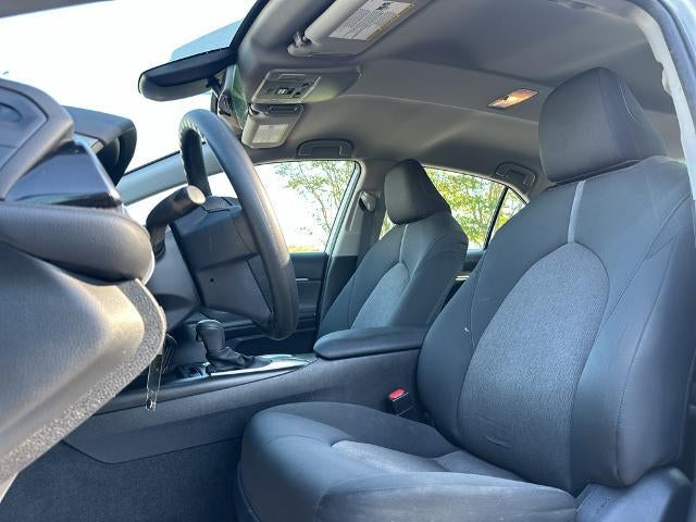 2023 Toyota Camry LE Auto (SE)
