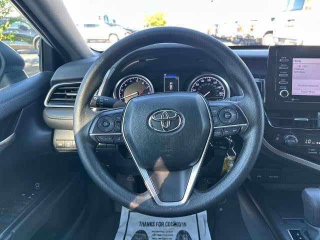 2023 Toyota Camry LE Auto (SE)