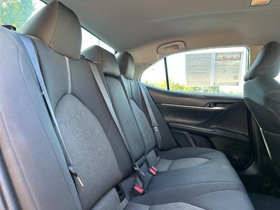 2023 Toyota Camry LE Auto (SE)