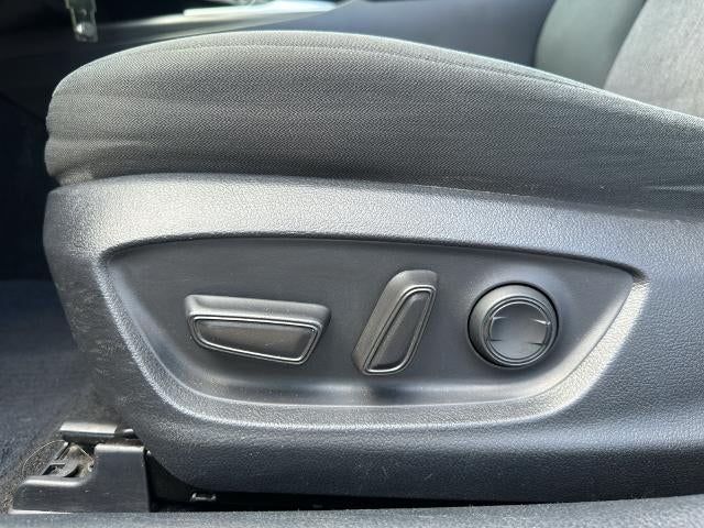 2022 Toyota Camry LE Auto (Natl)