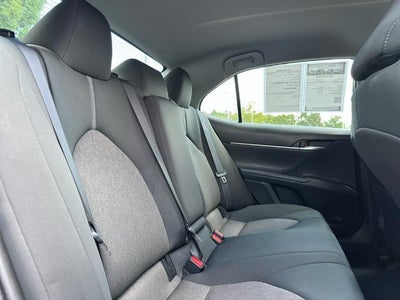 2022 Toyota Camry LE Auto (Natl)