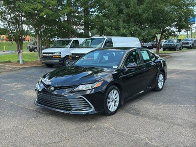 2022 Toyota Camry LE Auto (Natl)