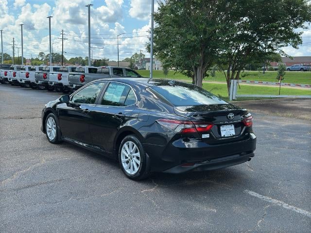 2022 Toyota Camry LE Auto (Natl)