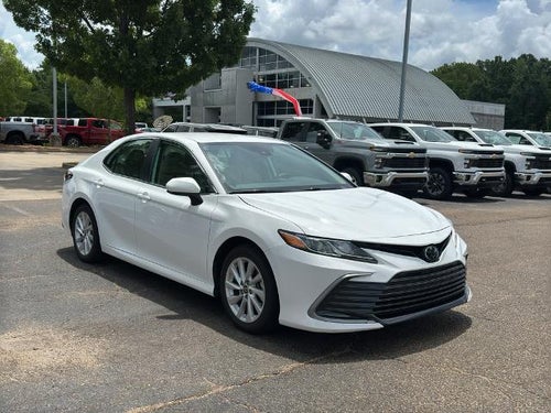 2023 Toyota Camry LE Auto (Natl)