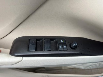 2023 Toyota Camry LE Auto (Natl)