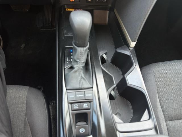 2025 Toyota Camry LE (SE)