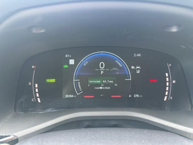 2025 Toyota Camry LE (SE)